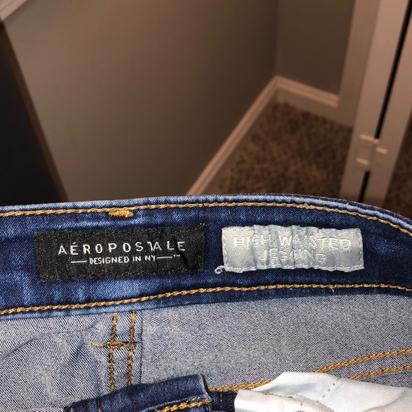 Blue Jeans - Picture 5 of 6